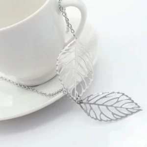 Collier-feuille-double-Silver-tendance-600×600